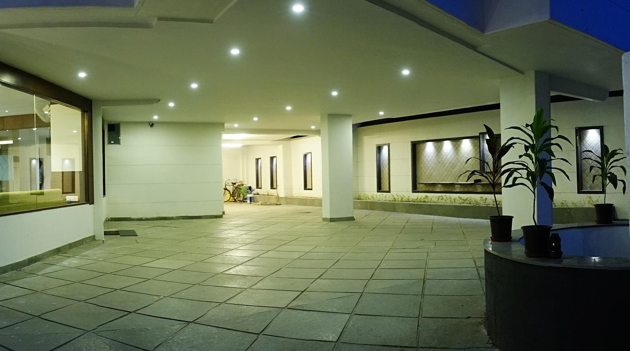 Fabhotel Prime Sky Light Vadódara Exteriér fotografie